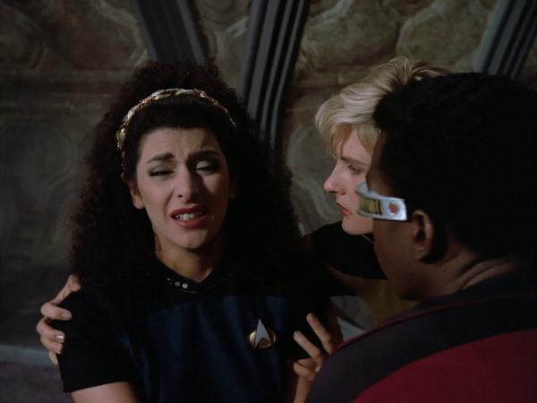 Marina Sirtis als Deanna Troi in Star Trek TNG