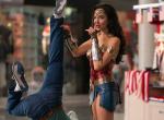 Kritik zu Wonder Woman 1984: Bruchlandung im unsichtbaren Jet